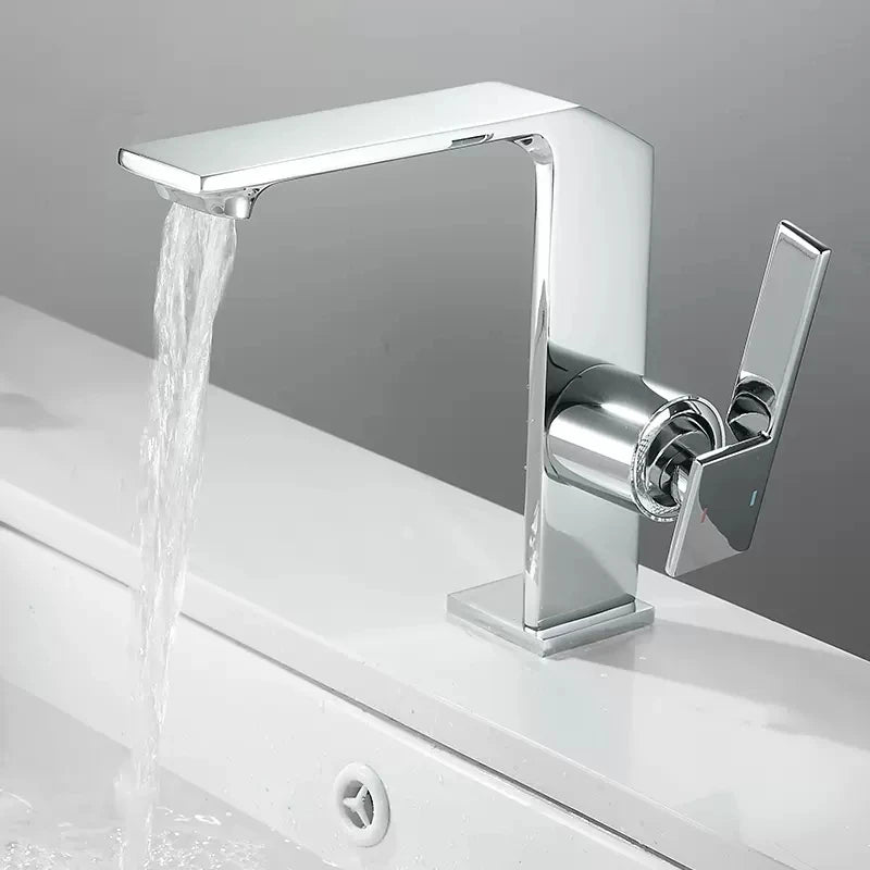 Robinet Lavabo Eau chaude et Eau Froide