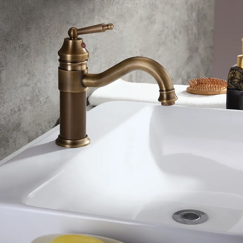 Robinet de lavabo finition en bronze - style antique